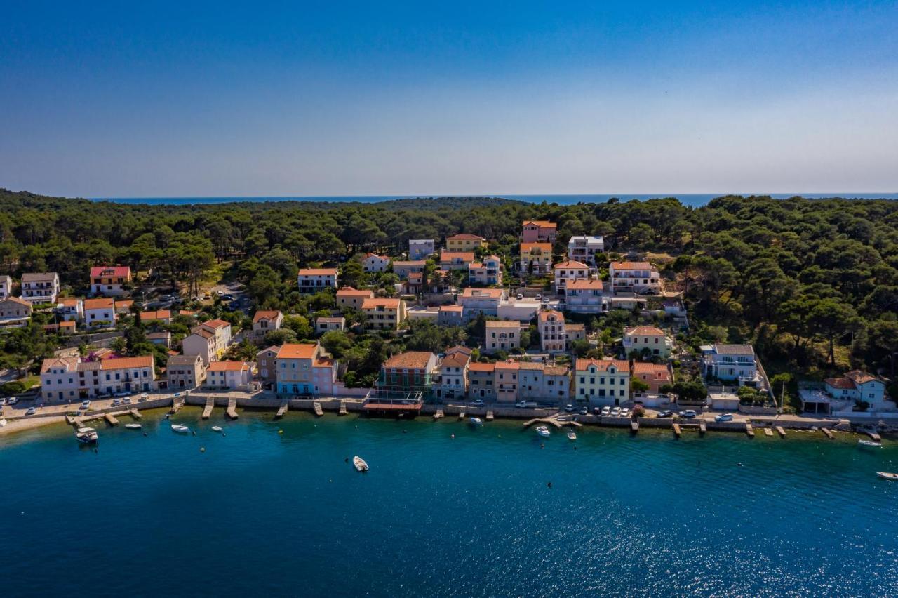 Cikat Bay Residence Mali Lošinj Exterior foto