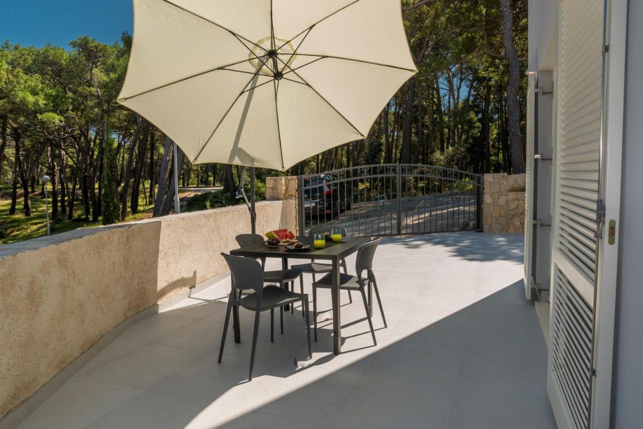 Cikat Bay Residence Mali Lošinj Exterior foto